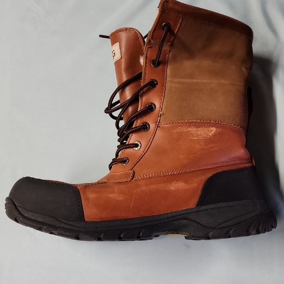 UGG Tan and Black Winter Boots - Picture 2 of 14